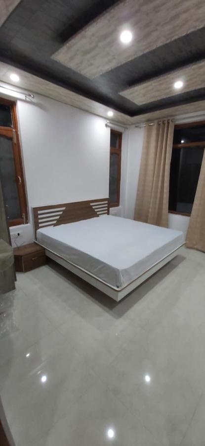 Solitude Inn Bnb שימלה מראה חיצוני תמונה