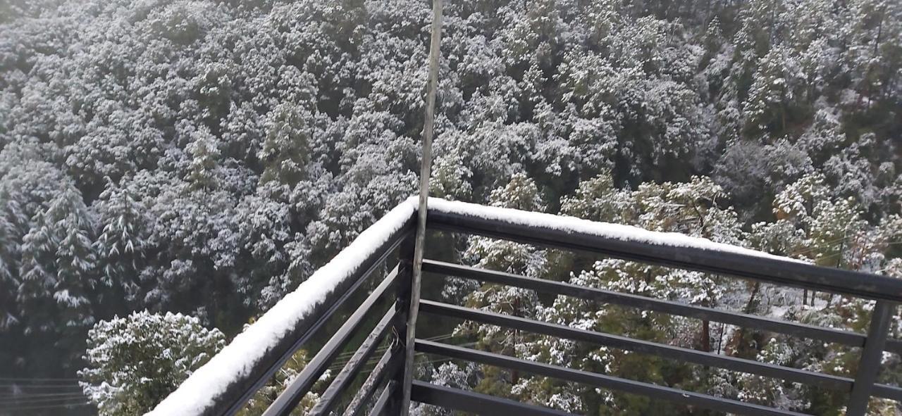 Solitude Inn Bnb שימלה מראה חיצוני תמונה